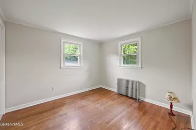 555 Marble St, Lee, MA 01238 - Photo 18
