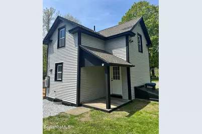 34 Hungerford St, Pittsfield, MA 01201 - Photo 4