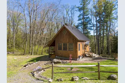 261 East St, Mount Washington, MA 01258 - Photo 1