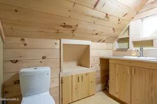 261 East St, Mount Washington, MA 01258 - Photo 24