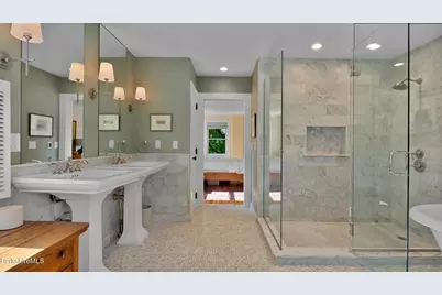 7 Brainard Ave, Great Barrington, MA 01230 - Photo 24
