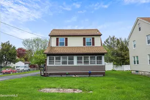 142 Benedict Rd, Pittsfield, MA 01201 - Photo 2