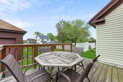 142 Benedict Rd, Pittsfield, MA 01201 - Photo 26