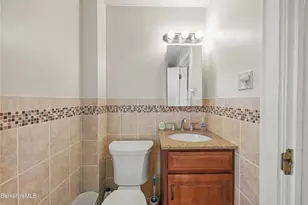 142 Benedict Rd, Pittsfield, MA 01201 - Photo 22