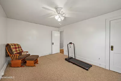142 Benedict Rd, Pittsfield, MA 01201 - Photo 18