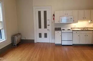 465 Chapel St, Lee, MA 01238 - Photo 30