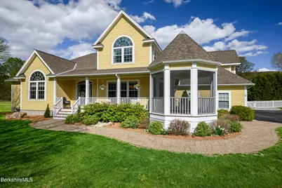 9 East Rd, Adams, MA 01220 - Photo 2