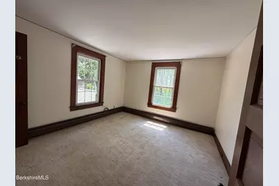 6 Beacon Hill, Great Barrington, MA 01230 - Photo 24