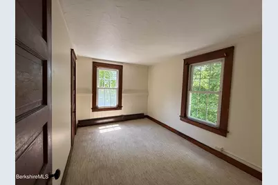 6 Beacon Hill, Great Barrington, MA 01230 - Photo 28