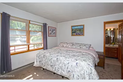 222 Brough Rd, Cheshire, MA 01225 - Photo 26