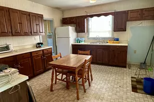 17 Ashuelot St, Dalton, MA 01226 - Photo 4