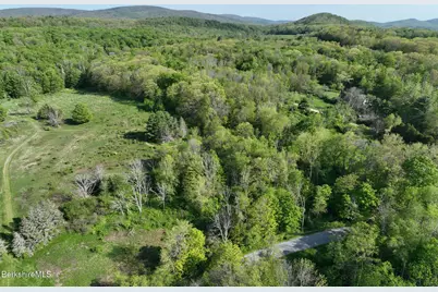 86 Miner Rd, Lanesborough, MA 01237 - Photo 18