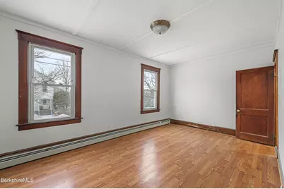 34 Daniels Ave, Pittsfield, MA 01201 - Photo 16