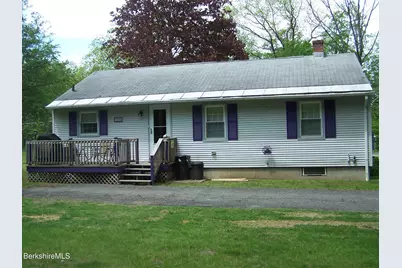 124 Walker St, North Adams, MA 01247 - Photo 4