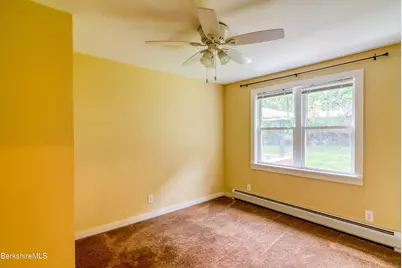 145 Connecticut Ave, Pittsfield, MA 01201 - Photo 10