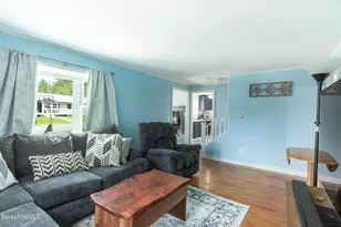 54 Charles St, Williamstown, MA 01267 - Photo 14