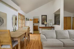 17 Holly Ln, Williamstown, MA 01267 - Photo 8