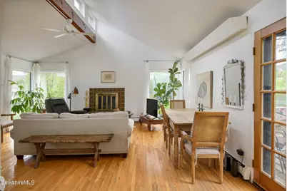 17 Holly Ln, Williamstown, MA 01267 - Photo 4