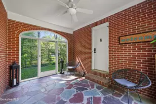 76 Kenilworth St, Pittsfield, MA 01201 - Photo 20
