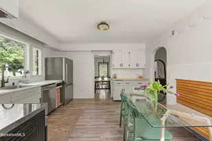 76 Kenilworth St, Pittsfield, MA 01201 - Photo 12