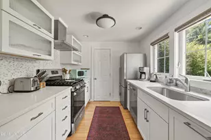 22 Goodrich St, Stockbridge, MA 01262 - Photo 14