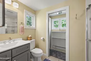 22 Goodrich St, Stockbridge, MA 01262 - Photo 20