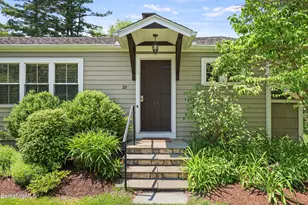 22 Goodrich St, Stockbridge, MA 01262 - Photo 4