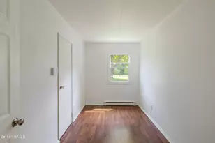 11 Wyantenuck St, Great Barrington, MA 01236 - Photo 12