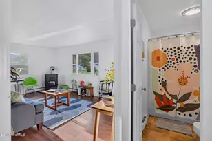 11 Wyantenuck St, Great Barrington, MA 01236 - Photo 14