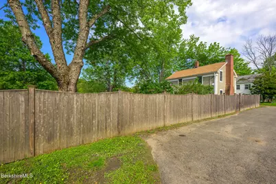 7 Swamp Rd, West Stockbridge, MA 01266 - Photo 2