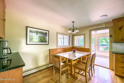 7 Swamp Rd, West Stockbridge, MA 01266 - Photo 10