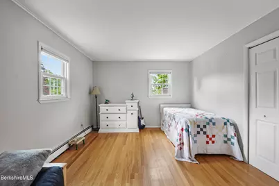 130 Franklin St, North Adams, MA 01247 - Photo 36