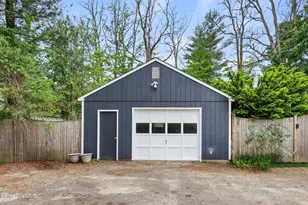 689 N Main St, Sheffield, MA 01257 - Photo 4