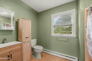 689 N Main St, Sheffield, MA 01257 - Photo 22