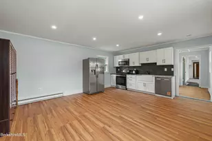 689 N Main St, Sheffield, MA 01257 - Photo 22