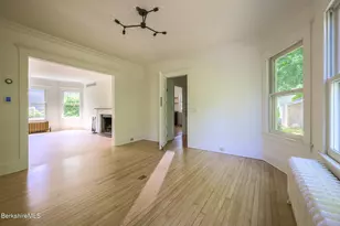 8 Oak St, Great Barrington, MA 01230 - Photo 14