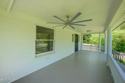 8 Oak St, Great Barrington, MA 01230 - Photo 2