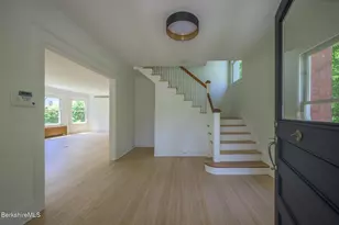 8 Oak St, Great Barrington, MA 01230 - Photo 6