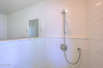 8 Oak St, Great Barrington, MA 01230 - Photo 36
