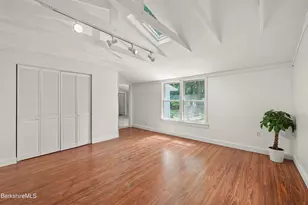 689 N Main St, Sheffield, MA 01257 - Photo 10