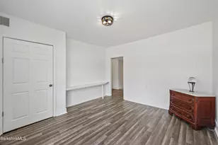 689 N Main St, Sheffield, MA 01257 - Photo 14