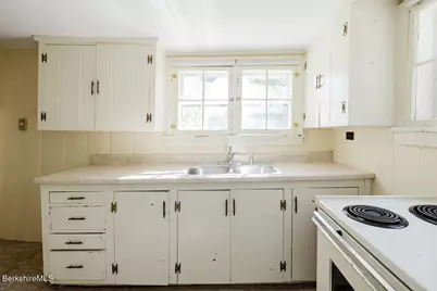 8 Heberts Cove, Monterey, MA 01245 - Photo 20