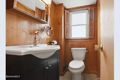 221 Ashmere Rd, Hinsdale, MA 01235 - Photo 20