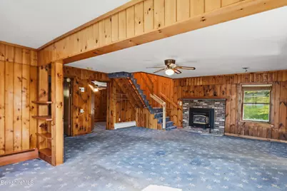 221 Ashmere Rd, Hinsdale, MA 01235 - Photo 10