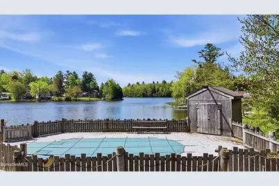 221 Ashmere Rd, Hinsdale, MA 01235 - Photo 2