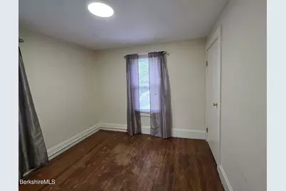 20 Crandall St, Adams, MA 01220 - Photo 14