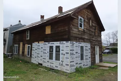 14-18 Loftus St #0, North Adams, MA 01247 - Photo 4