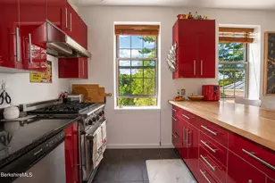 4 Edmunds St, Adams, MA 01220 - Photo 16