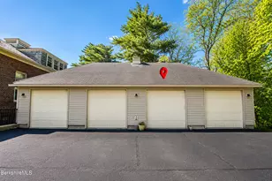 4 Edmunds St, Adams, MA 01220 - Photo 30