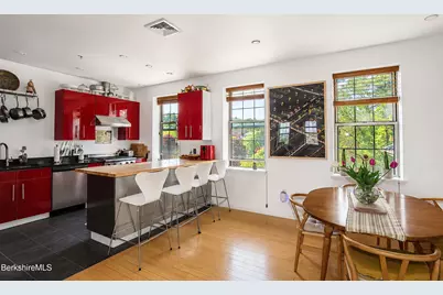 4 Edmunds St #M301, Adams, MA 01220 - Photo 12